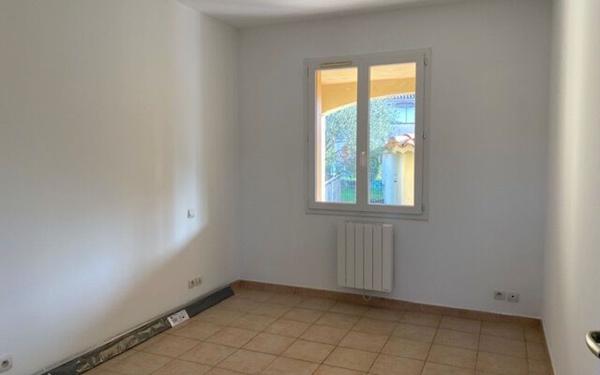 Appartement à louer    2 pièces •  Le Thor