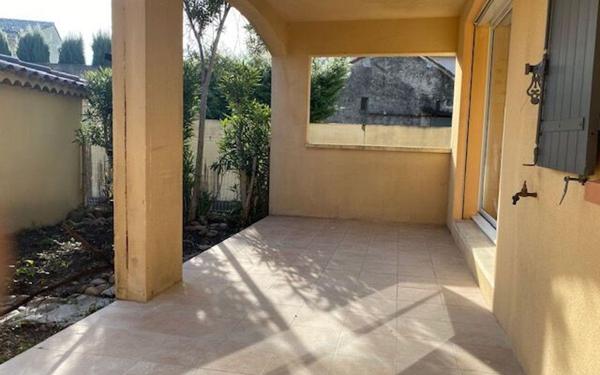 Appartement à louer    2 pièces •  Le Thor