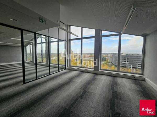 Angers Gare TGV Saint Laud bureaux de 387 m² en duplex à vendre