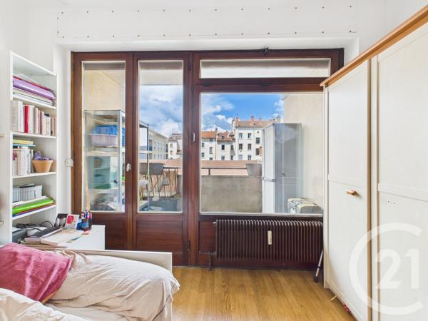 Appartement F5 à vendre  5 pièces - 131,67 m2 LYON - 69006