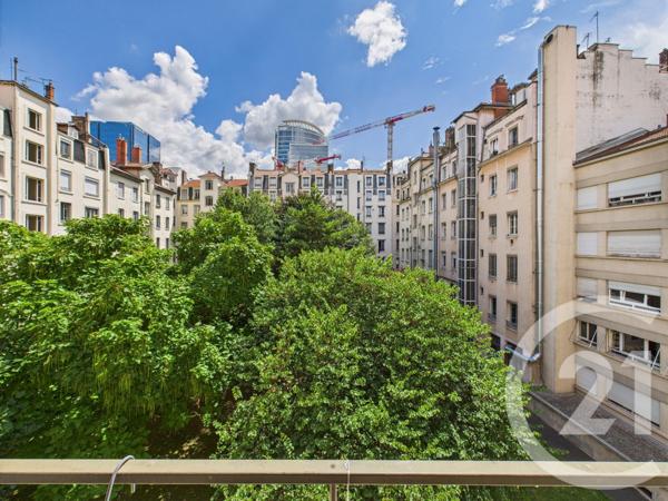 Appartement F5 à vendre  5 pièces - 131,67 m2 LYON - 69006