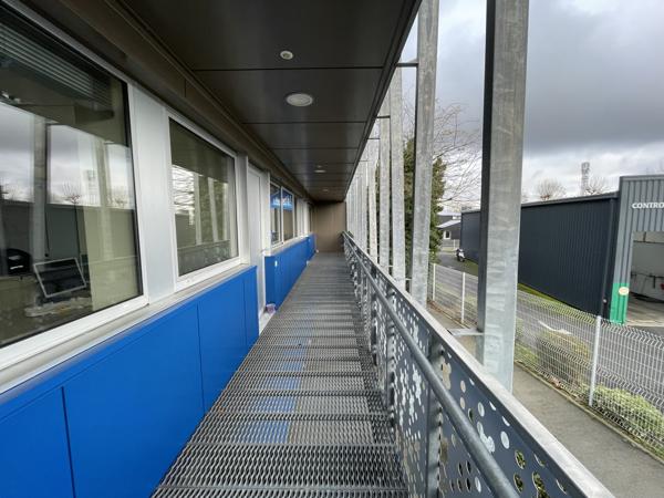 Bureaux à louer à Rezé espace divisible avec climatisation et parking