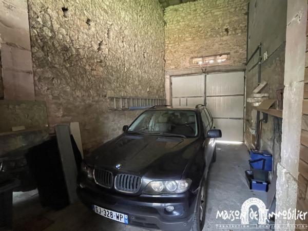 Vente Charmante Maison de village - 5 pièces - 152m² - Jardin et grande terrasse - BOURG CHARENTE