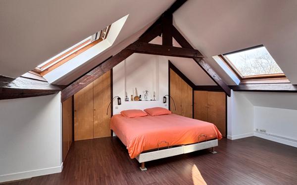 Maison à vendre    7 pièces • 170 m2 Saint-Maur-des-Fossés