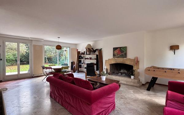 Maison à vendre    7 pièces • 170 m2 Saint-Maur-des-Fossés