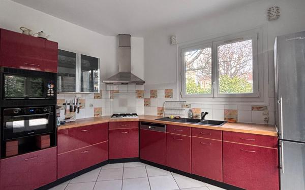 Maison à vendre    7 pièces • 170 m2 Saint-Maur-des-Fossés