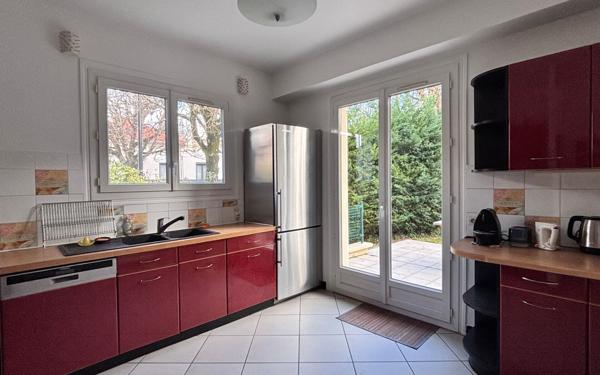 Maison à vendre    7 pièces • 170 m2 Saint-Maur-des-Fossés