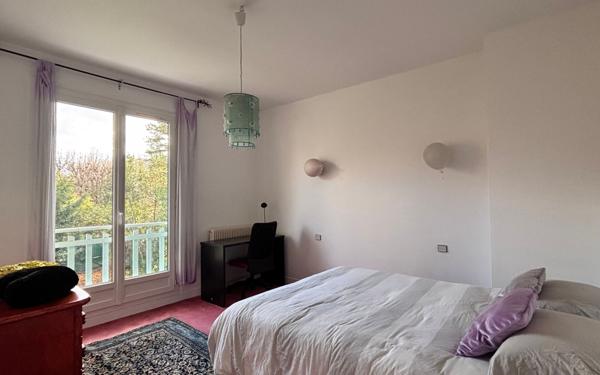 Maison à vendre    7 pièces • 170 m2 Saint-Maur-des-Fossés