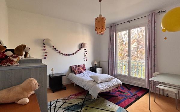 Maison à vendre    7 pièces • 170 m2 Saint-Maur-des-Fossés