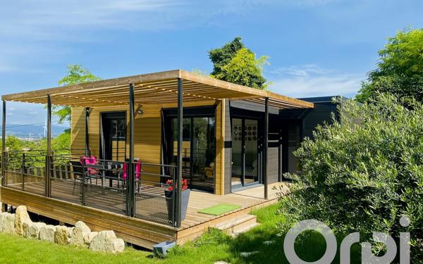 Maison à vendre    23 pièces •  Bollène