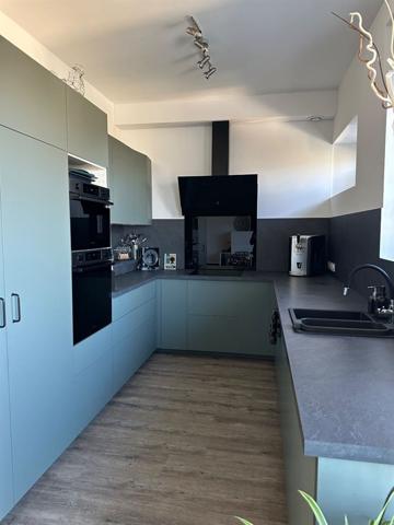 Vente Maison182 m² - 6 Pièces - VEYRE MONTON (63960)