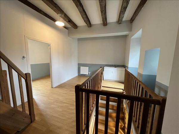 Maison à louer |  NONTRON |  3 pièces | 102 m²
