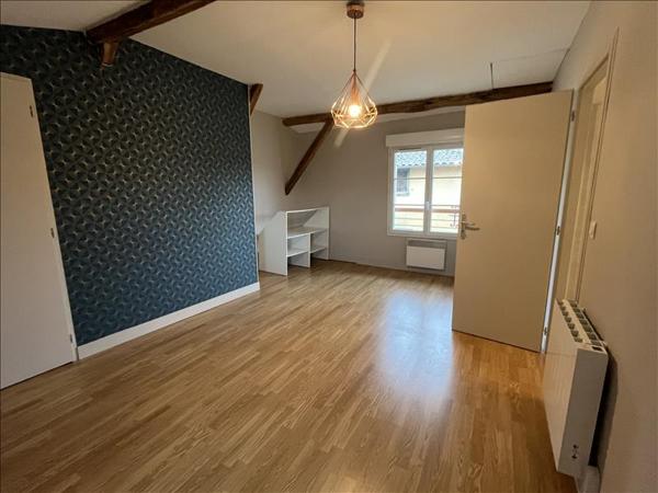 Maison à louer |  NONTRON |  3 pièces | 102 m²