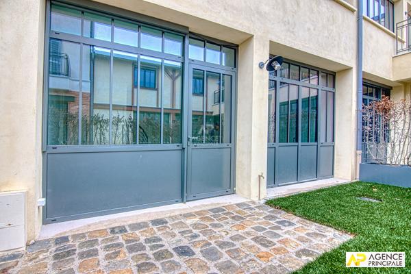Versailles Notre Dame - Maison 3 pièces 65.8 m ² au sol avec terrasse arborée de 17,5 m² 698 000 € **  - Référence  28103