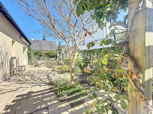 A VENDRE Maison Angers 6 pièce(s) 128 m2 Madeleine