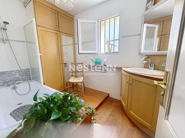 A VENDRE Maison Angers 6 pièce(s) 128 m2 Madeleine