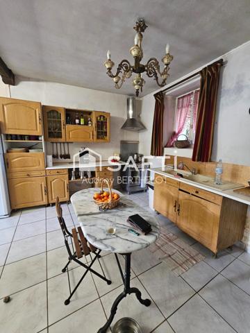 Maison de 200m2 à SENS BEAUJEU