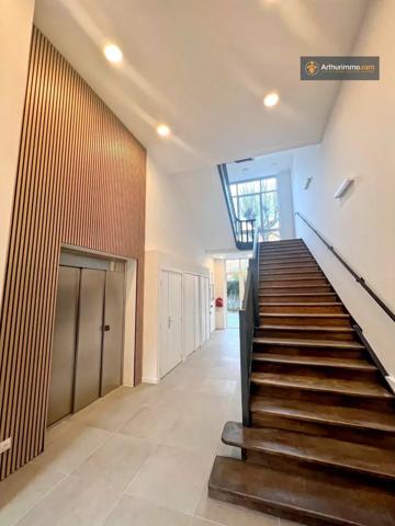 Vente Appartement 4 pièces 94 m2 à Lille