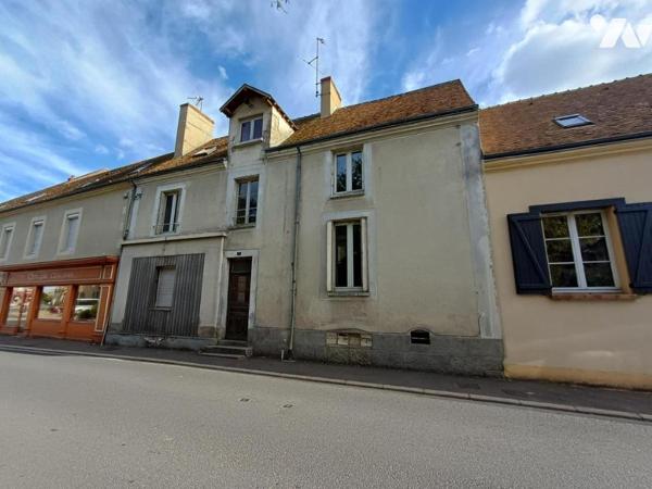 MAROLLES LES BRAULTS - Immeuble avec 4 appartements