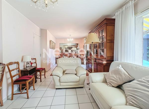 Maison familiale à Morangis proche des écoles et des transports 4 chambres sous-sol total