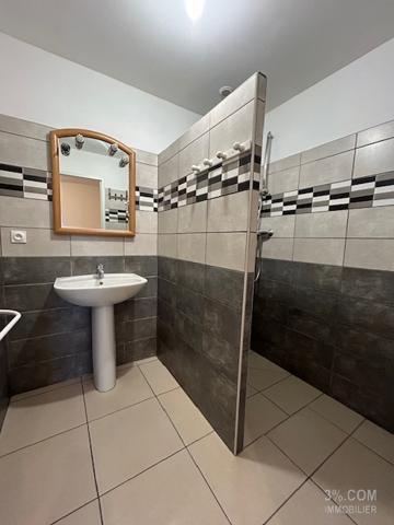 Maison 6 pièce(s) 4 chambre(s) 188 m²