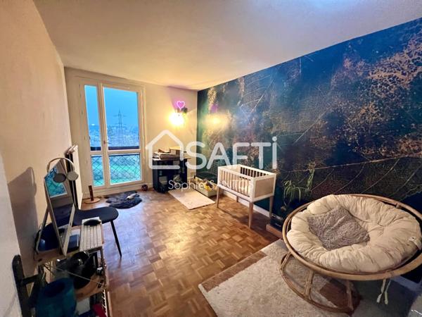 PLATEAU D'AVRON - 3 pièces - 66 m2 - parking - cave