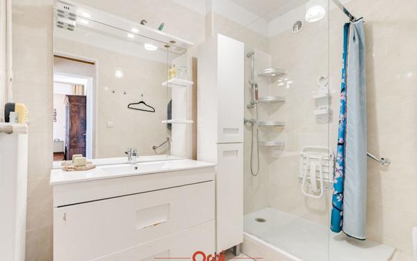 Appartement à vendre    4 pièces • 92 m2 Marseille 12