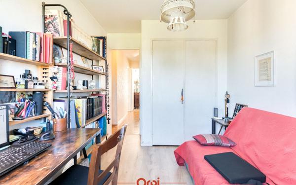 Appartement à vendre    4 pièces • 92 m2 Marseille 12