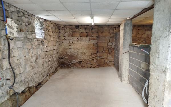 Maison à louer    5 pièces • 99,22 m2 Montréal