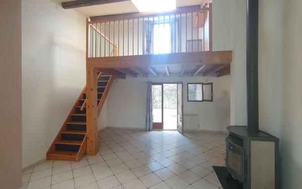 Maison à louer    5 pièces • 99,22 m2 Montréal