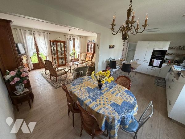 PAVILLON FAMILIAL AGNEAUX CENTRE - 131m²