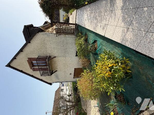 PAVILLON FAMILIAL AGNEAUX CENTRE - 131m²