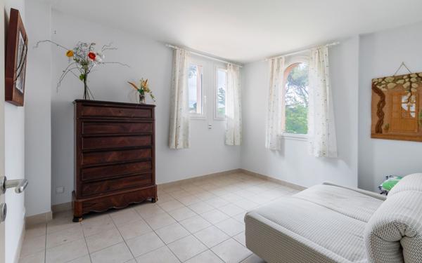 Maison à vendre    6 pièces •  Saint-Gély-du-Fesc