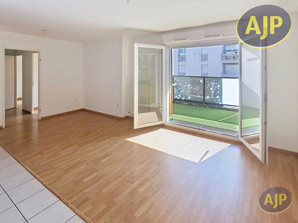 Vente appartement Sainte Luce Sur Loire : 239 900 € - AJP Immobilier Carquefou