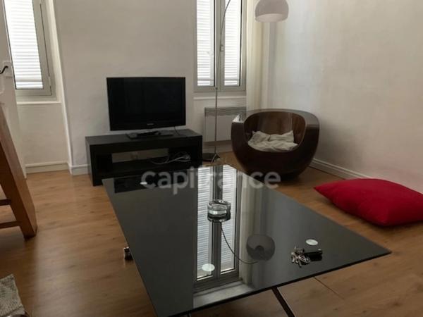 MARSEILLE 5eme ARRT Appartement meublé à vendre T1 Mezzanine