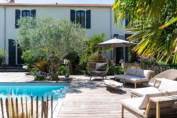 Vente Maison de luxe Aigrefeuille-d'Aunis 17 Pièces 715 m²