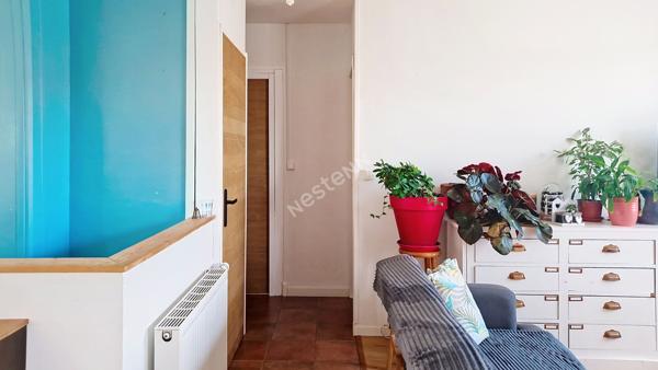 Maison familiale lumineuse avec 5 chambres, balcon, terrasse et jardin à Poitiers