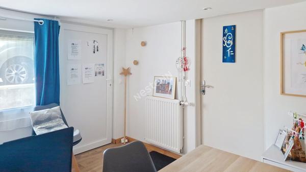 Maison familiale lumineuse avec 5 chambres, balcon, terrasse et jardin à Poitiers