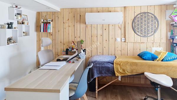 Maison familiale lumineuse avec 5 chambres, balcon, terrasse et jardin à Poitiers
