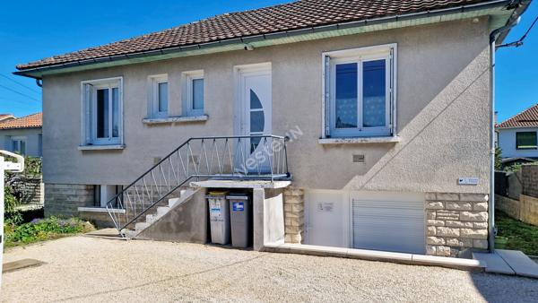 Maison familiale lumineuse avec 5 chambres, balcon, terrasse et jardin à Poitiers