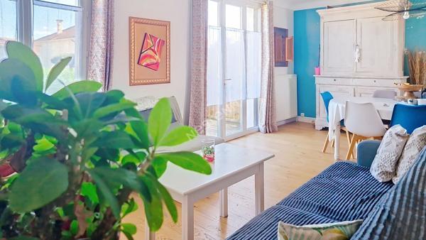 Maison familiale lumineuse avec 5 chambres, balcon, terrasse et jardin à Poitiers