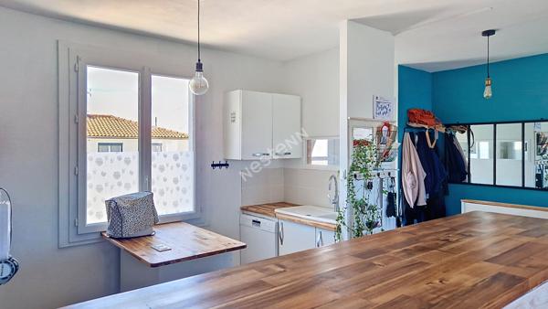 Maison familiale lumineuse avec 5 chambres, balcon, terrasse et jardin à Poitiers
