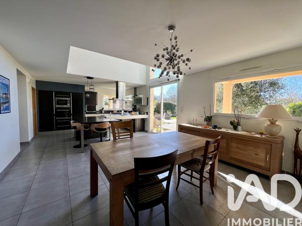 Maison à vendre 8 pièces 198 m² Saint-Lô