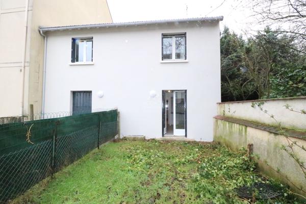 Appartement Conflans Sainte Honorine 2 pièce(s) 33 m2 Loyer 828 €/mois charges comprises **  - Référence  8295