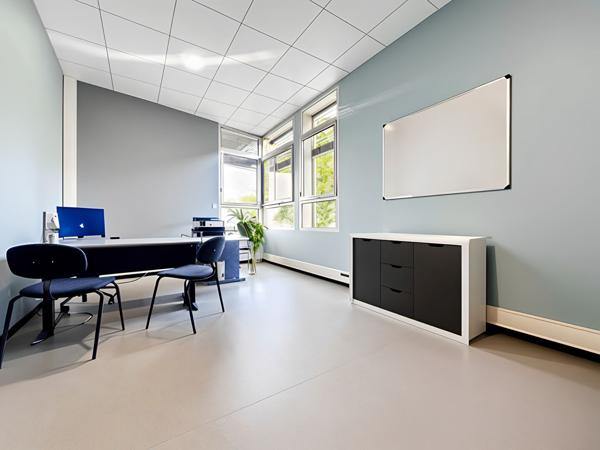 Immeuble 26 pièces 845.5 m2