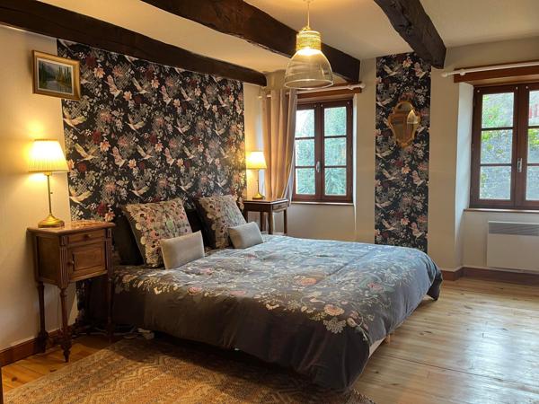 Castelnau-Pégayrols (12620) Coup de coeur!! village médiéval, maison traditionnelle (+jardin), entièrement rénovée