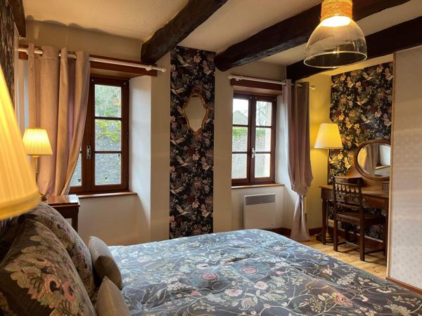 Castelnau-Pégayrols (12620) Coup de coeur!! village médiéval, maison traditionnelle (+jardin), entièrement rénovée