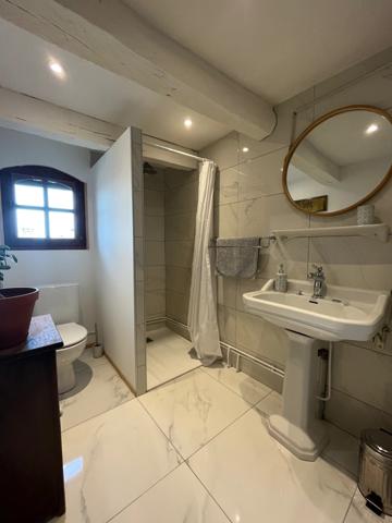 Castelnau-Pégayrols (12620) Coup de coeur!! village médiéval, maison traditionnelle (+jardin), entièrement rénovée