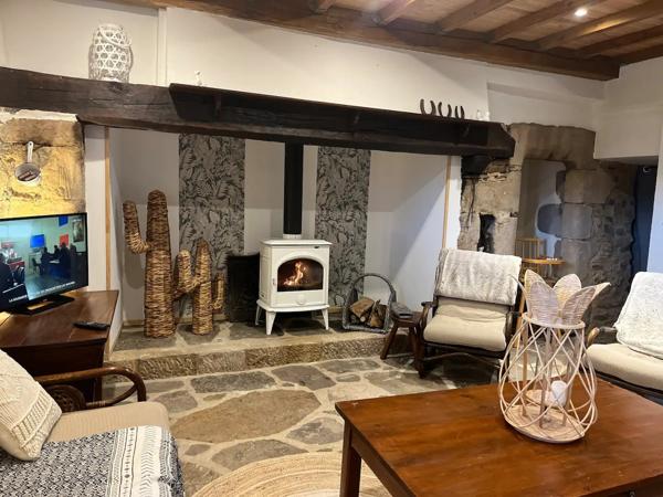 Castelnau-Pégayrols (12620) Coup de coeur!! village médiéval, maison traditionnelle (+jardin), entièrement rénovée