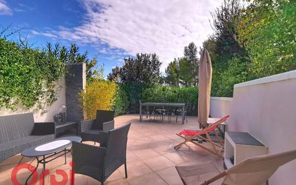 Maison à vendre    2 pièces •  La Cadière-d'Azur